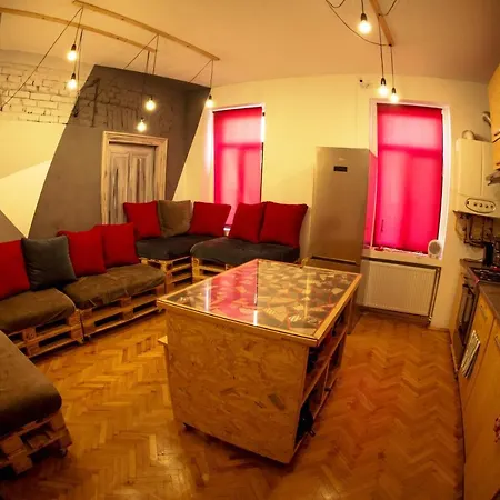 게스트하우스 Cloud 9 Living 3*