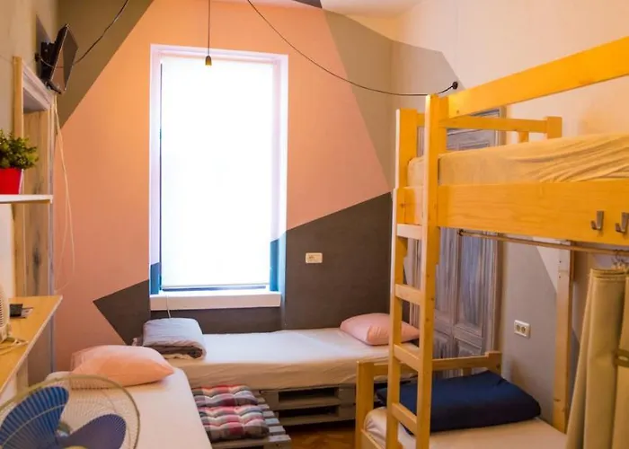 게스트하우스 Cloud 9 Living