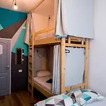 Cloud 9 Living 3*