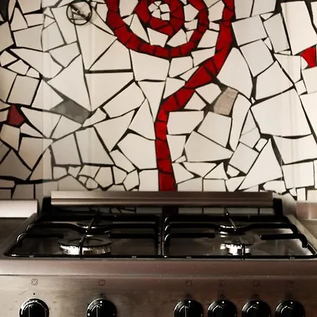 Cloud 9 Living בית הארחה 3*